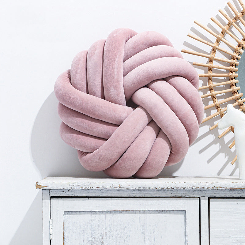 Knot Ball Decorative Pillow