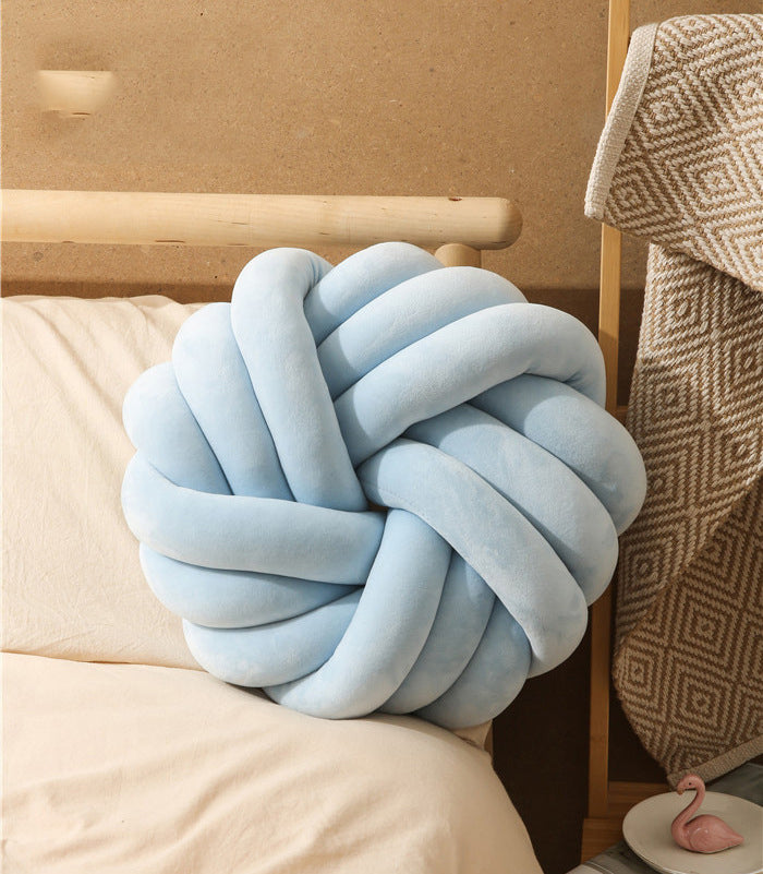 Knot Ball Decorative Pillow