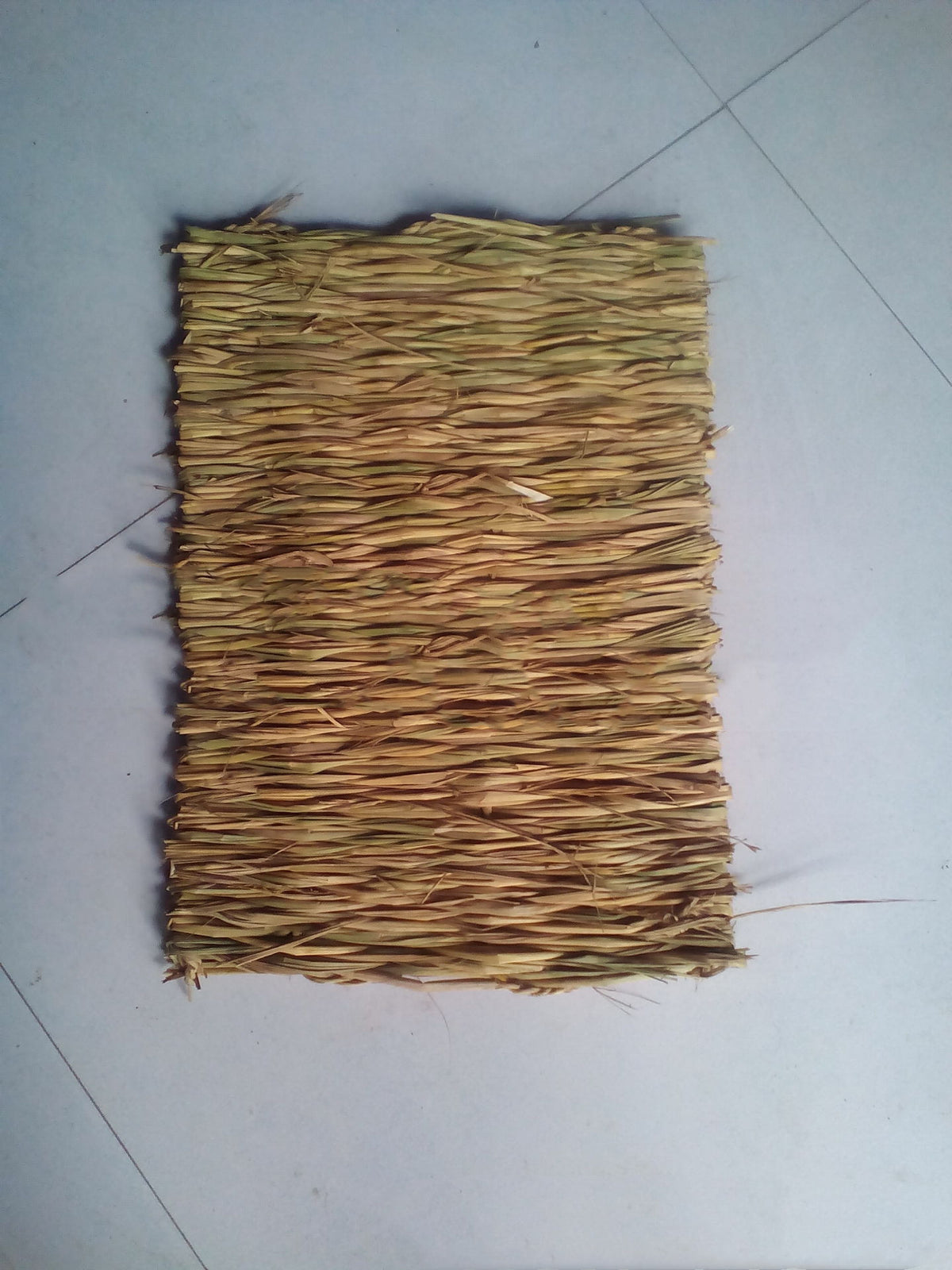 Woven Hay Mat for Small Pets