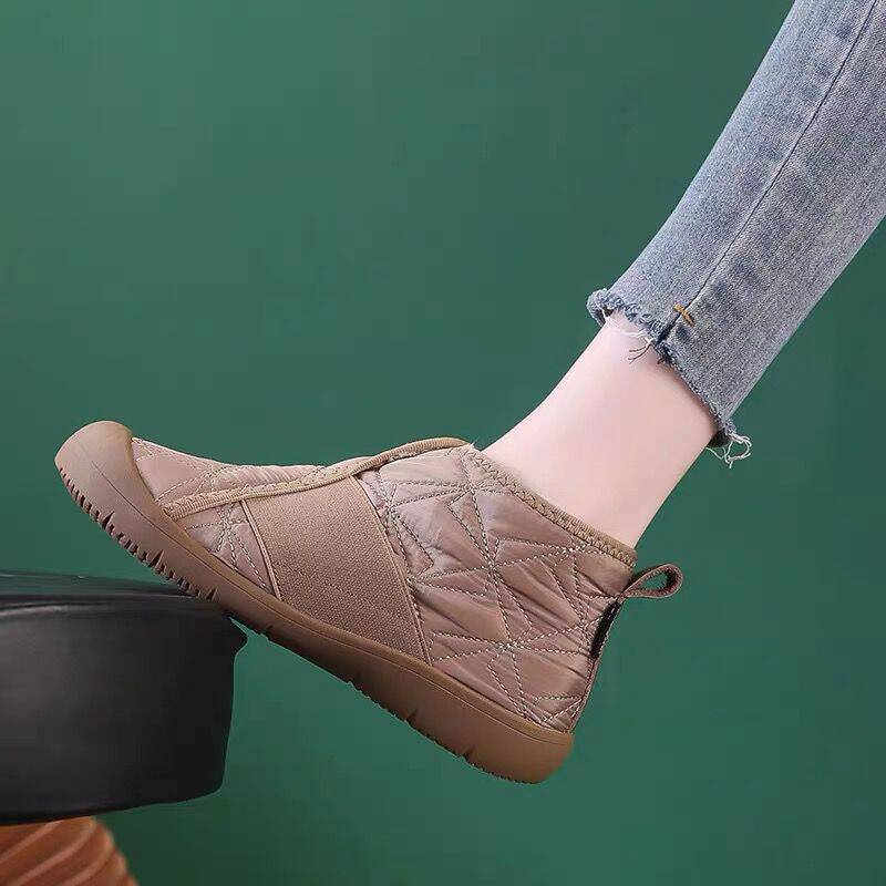Women's Plush-Lined Snow Boots
