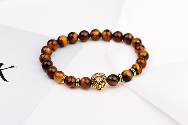 Carved Lion Head Bead Bracelet