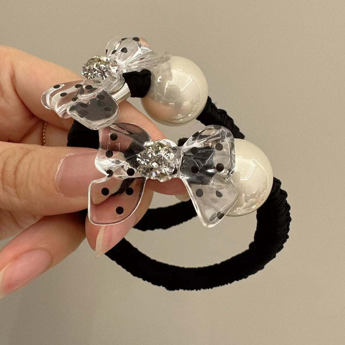 Clear Bow Pearl Hair Tie
