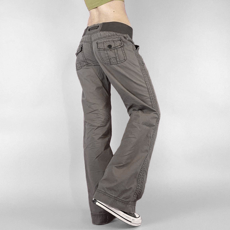 Low-Rise Straight Jeans with Contrast Stitching