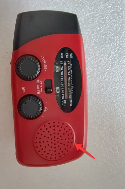 Solar Hand-Crank Emergency Radio & Flashlight
