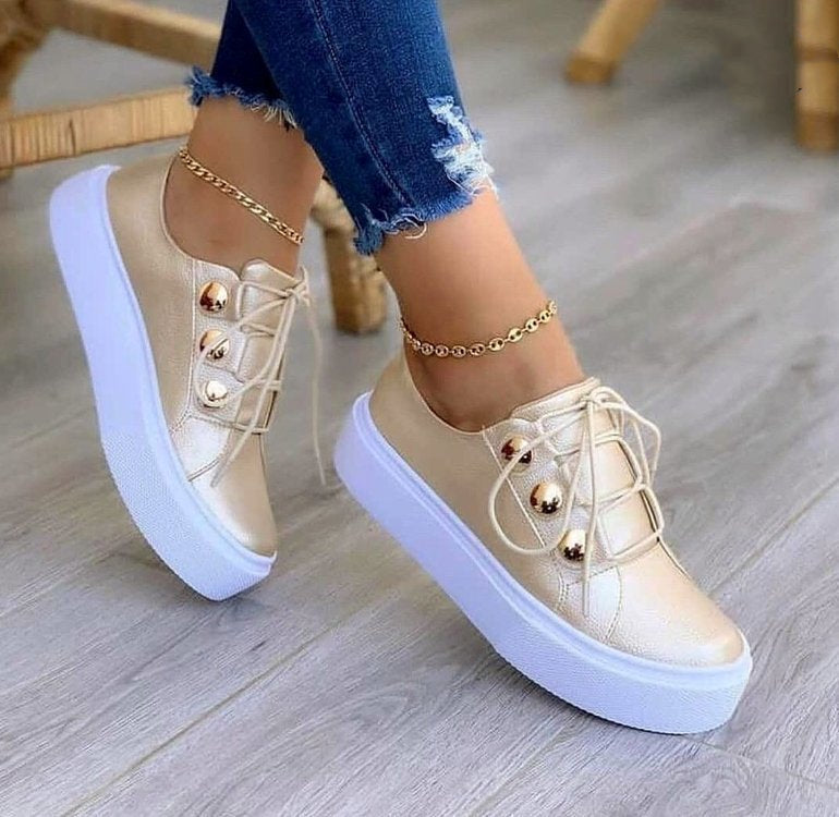 Women's Rivet Lace-Up Flats