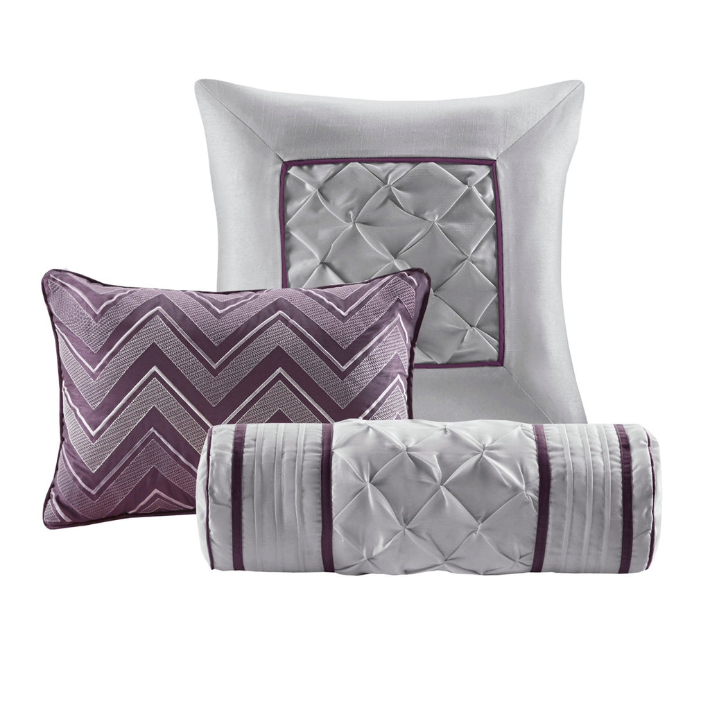 7-Piece Tufted Comforter Set (Cal King)