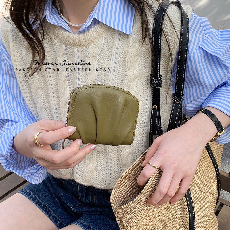 Women's Ruffle Compact Wallet