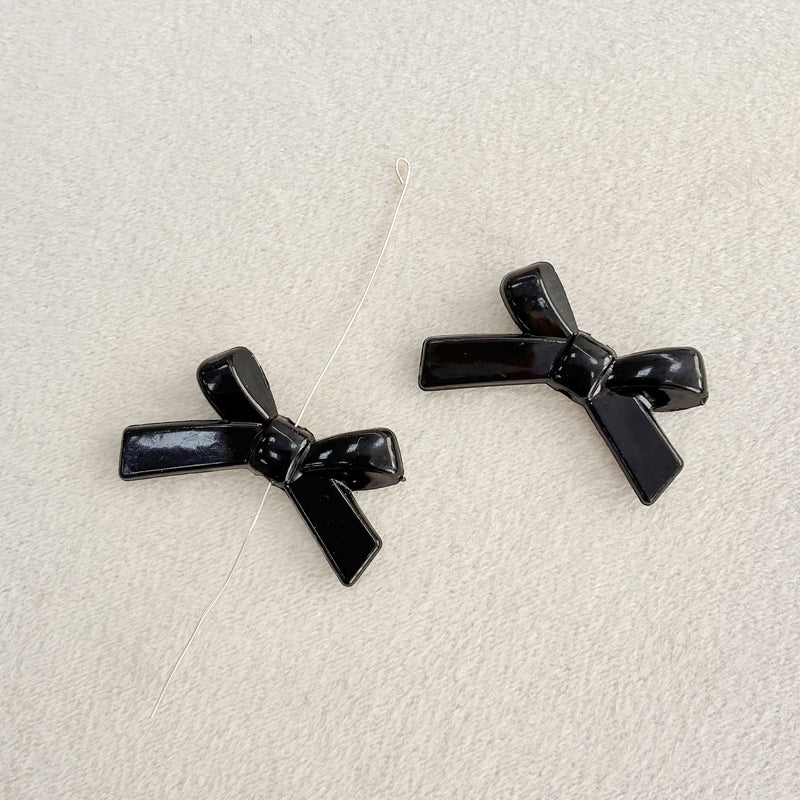 Acrylic Bow Spacer Beads