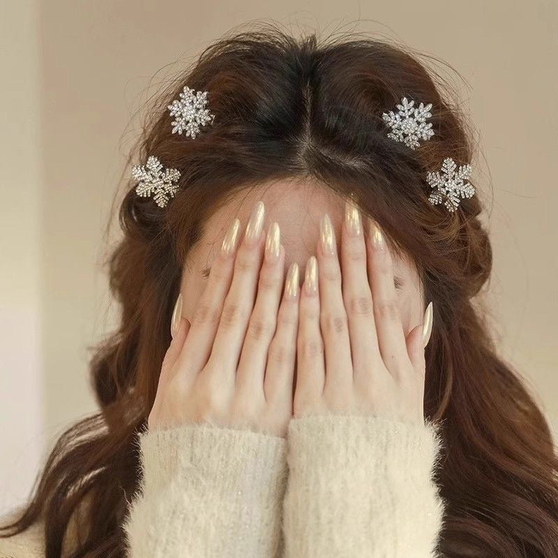 Pearl Snowflake Hair Clips