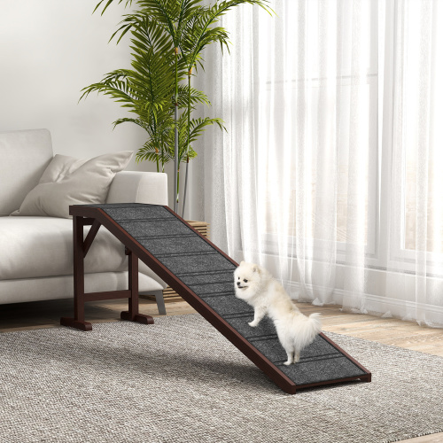 Carpeted Pet Ramp for Beds