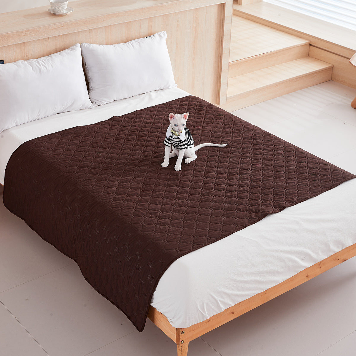 Waterproof Non-Slip Pet Blanket