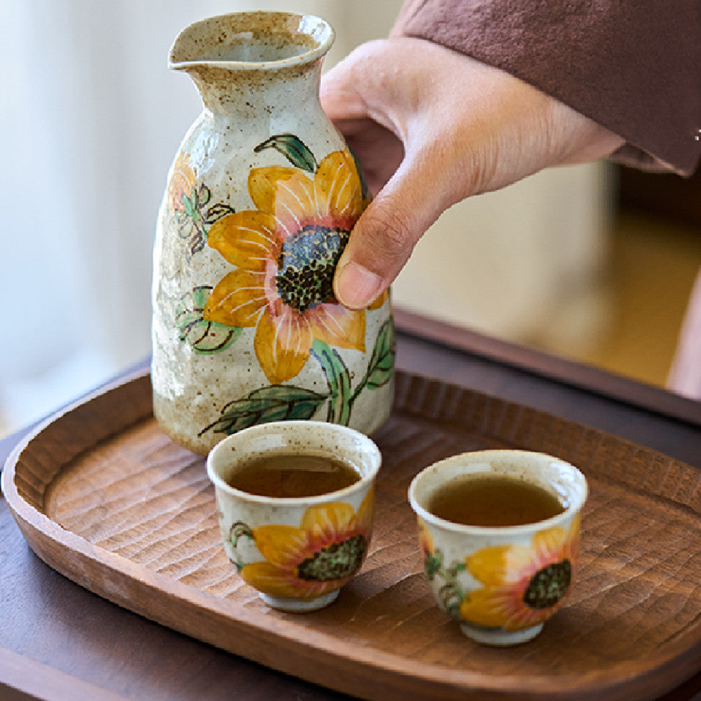 Hand-Drawn Sunflower Sake Set