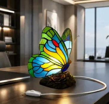 Color-Changing Dog Figure Lamp