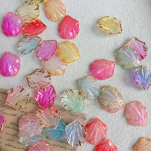Gold-Trim Shell Leaf Beads