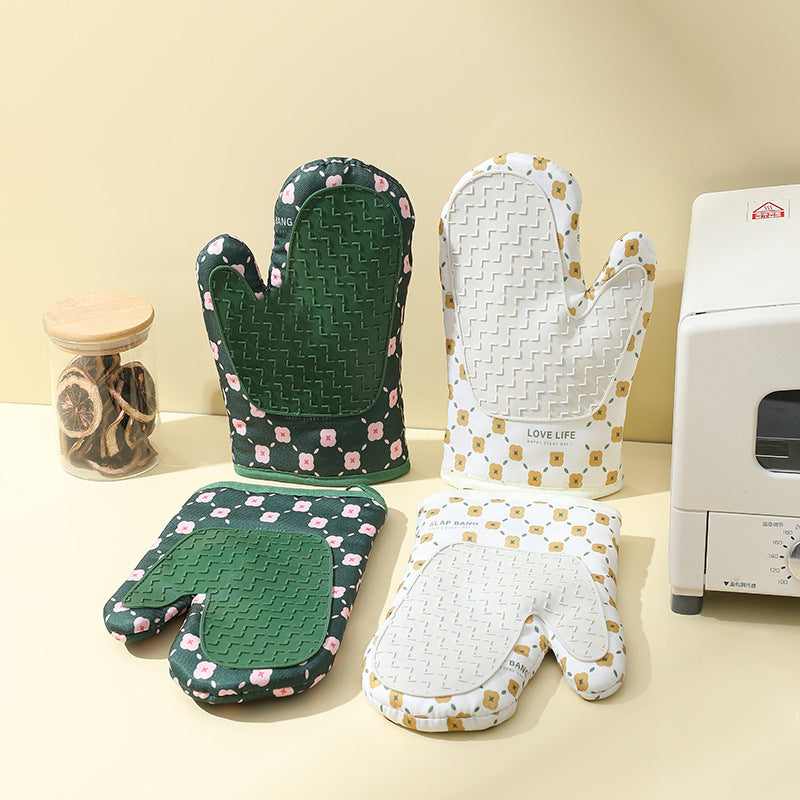 Silicone-Lined Oven Mitts