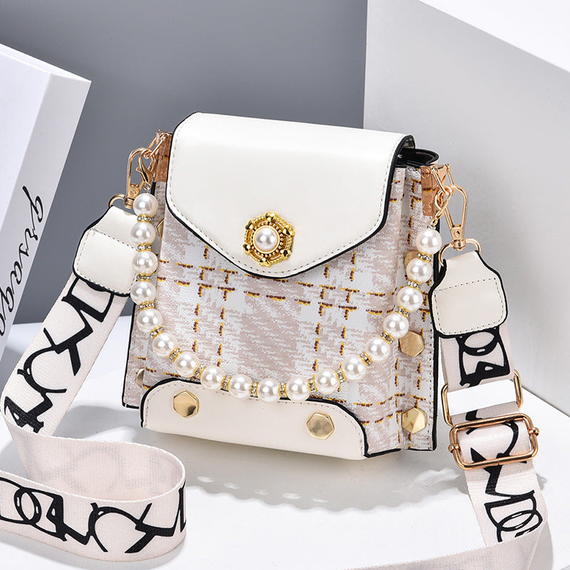 Pearl Chain Mini Crossbody Bag